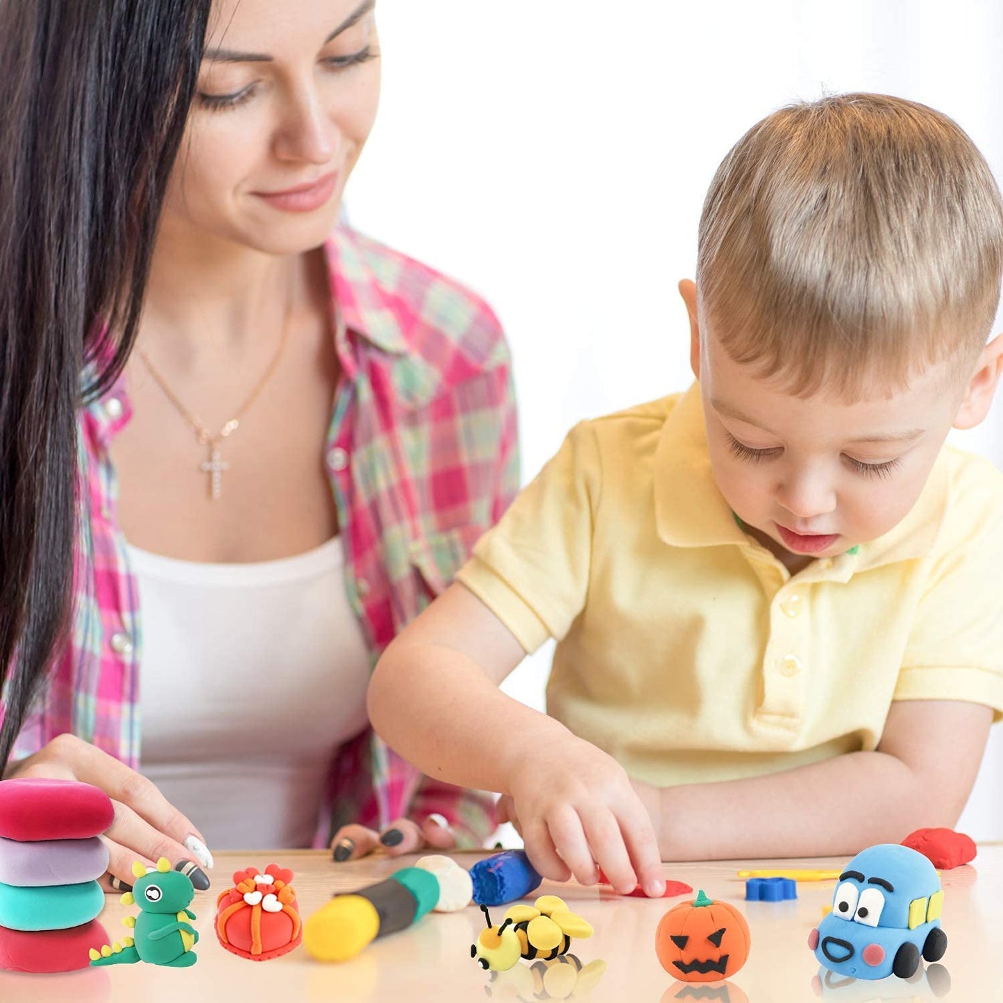 CREATURE Ultra-Light Creative Art and Craft Air Dry Super Clay with Carving Molding Tools Kit for Kids (PACK of 1)